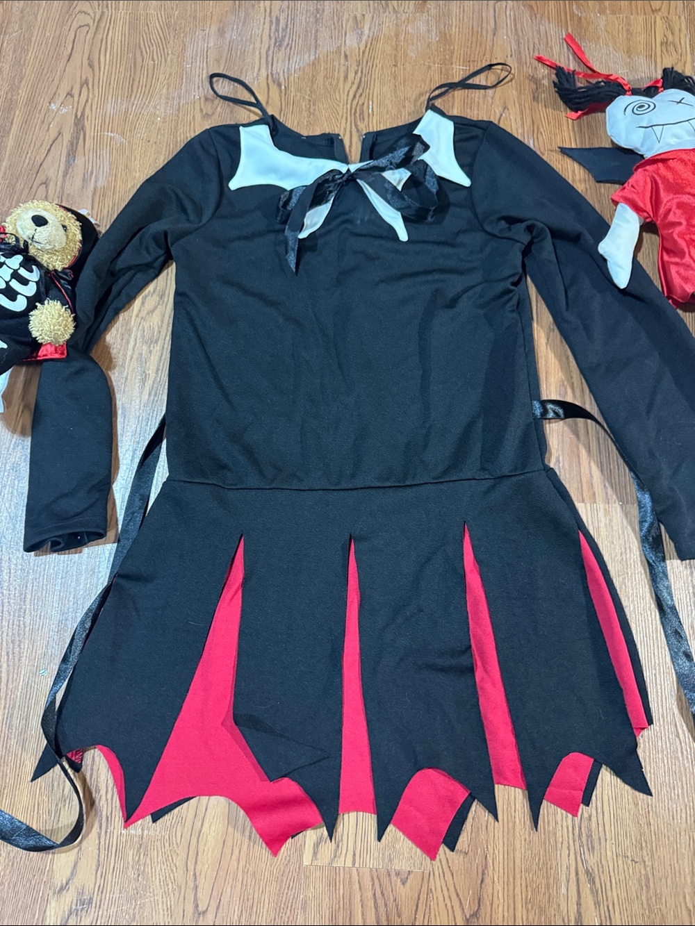 Kids Black and Red Gothic Costume with Ribbon Bow with Bear & doll